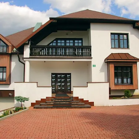 Dom Lub Z Widokiem Na Góry Wichrowe Wzgórza Z Basenem Brenna Apartament