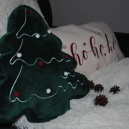 Dog Friendly Dom, Wichrowe Wzgorza Z Basenem Brenna