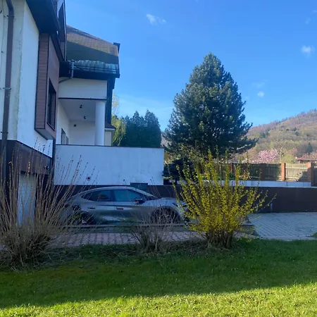 Dom Lub Z Widokiem Na Gory Wichrowe Wzgorza Z Basenem Brenna