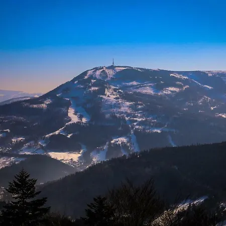 Dom Lub Z Widokiem Na Gory Wichrowe Wzgorza Z Basenem Brenna Lägenhet