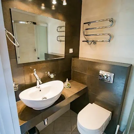 Apartament Dom Lub Z Widokiem Na Góry Wichrowe Wzgórza Z Basenem Brenna