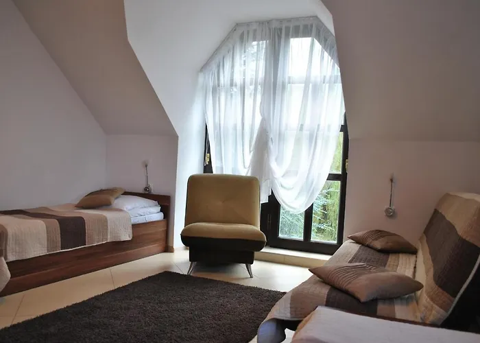 Dom Lub Z Widokiem Na Gory Wichrowe Wzgorza Z Basenem Brenna Ustron