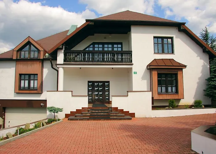 Dom Lub Z Widokiem Na Gory Wichrowe Wzgorza Z Basenem Brenna Апартаменты