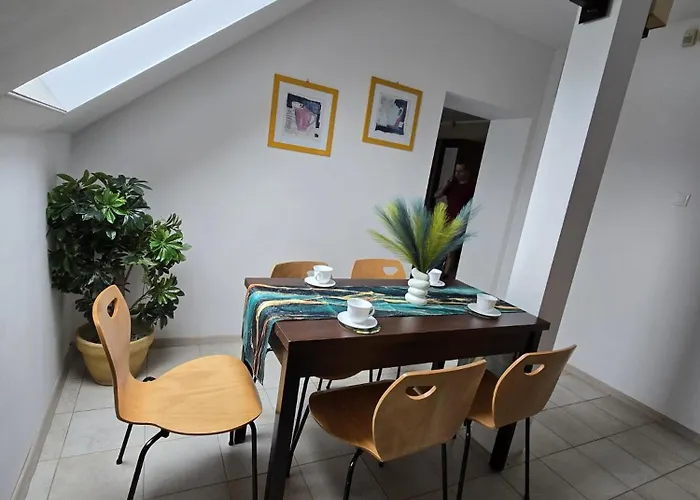 Dom Lub Z Widokiem Na Gory Wichrowe Wzgorza Z Basenem Brenna Apartment Ustron