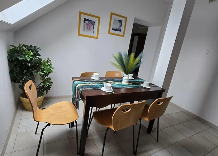 Dom Lub Z Widokiem Na Gory Wichrowe Wzgorza Z Basenem Brenna Apartment Ustron